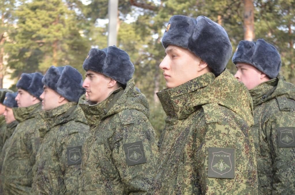 Статья Цифровое рабство. Как молодёжь сгоняют в армию с помощью электронных повесток, камер и баз данных