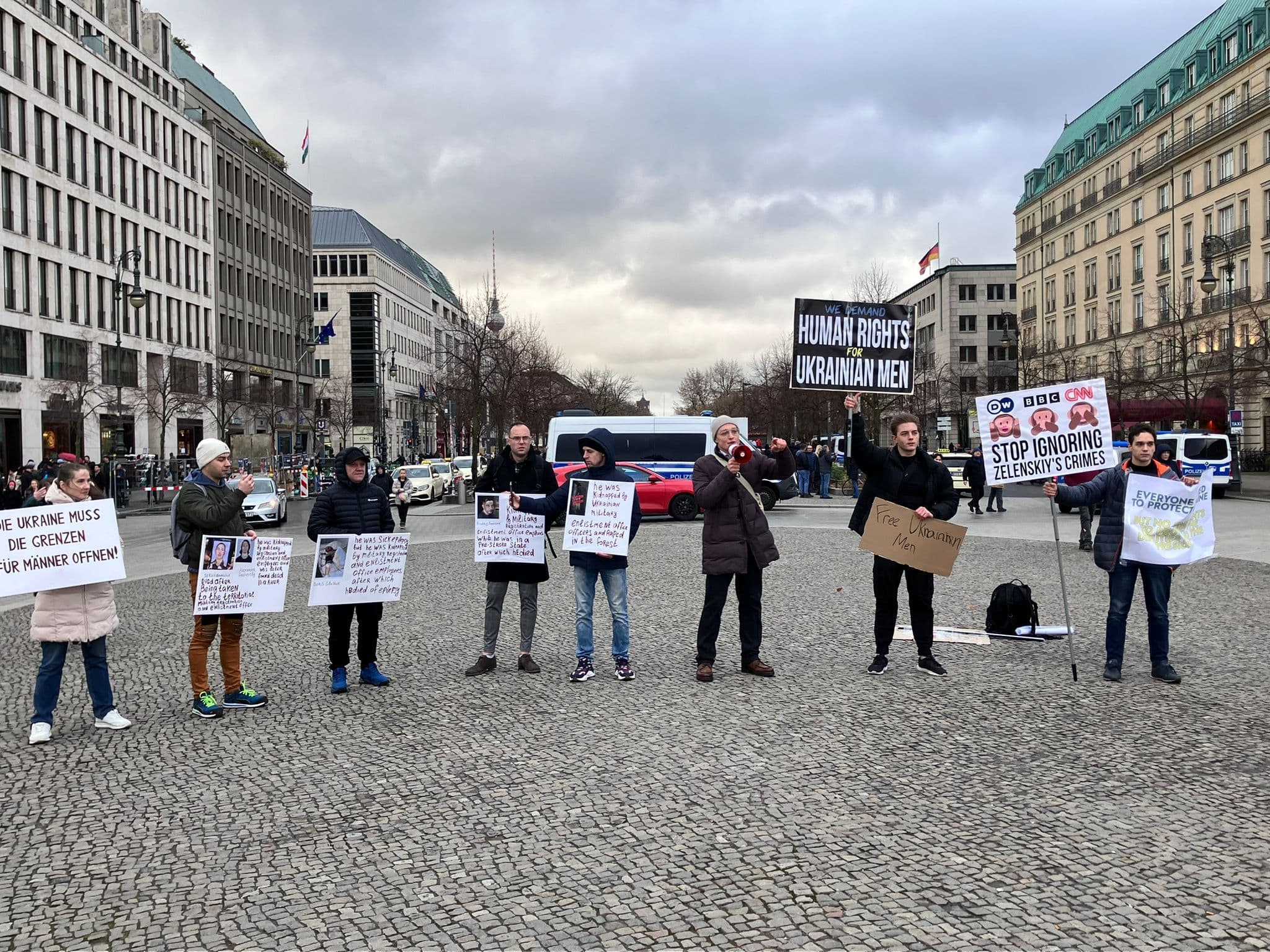 Митинг украинских активистов в Берлине. Фото предоставлено активистами