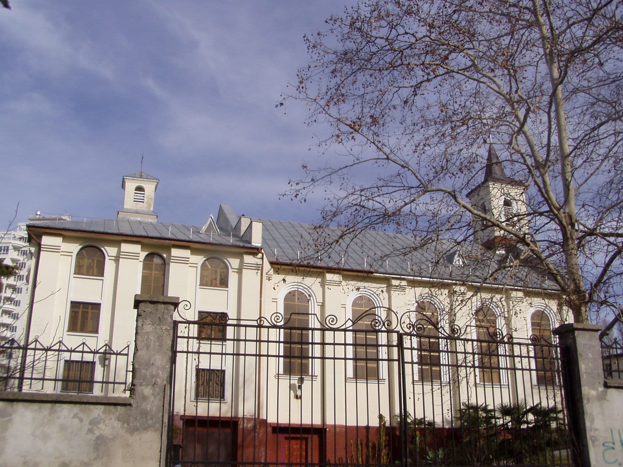  Храм Апостолов Симона и Фаддея в Сочи. Фото: Соломин А. В. / Wikimedia