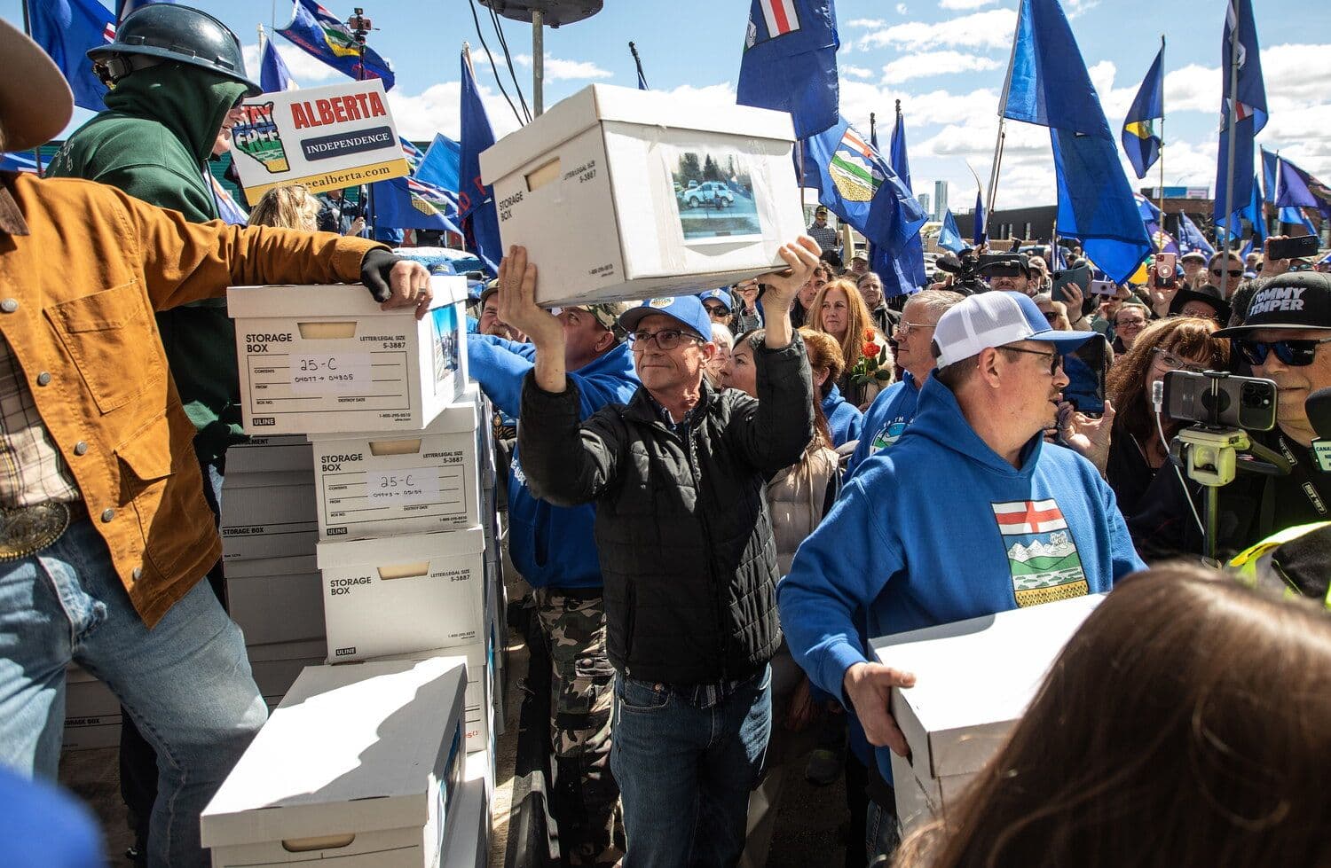 Jason Franson / Zuma Press / Forum