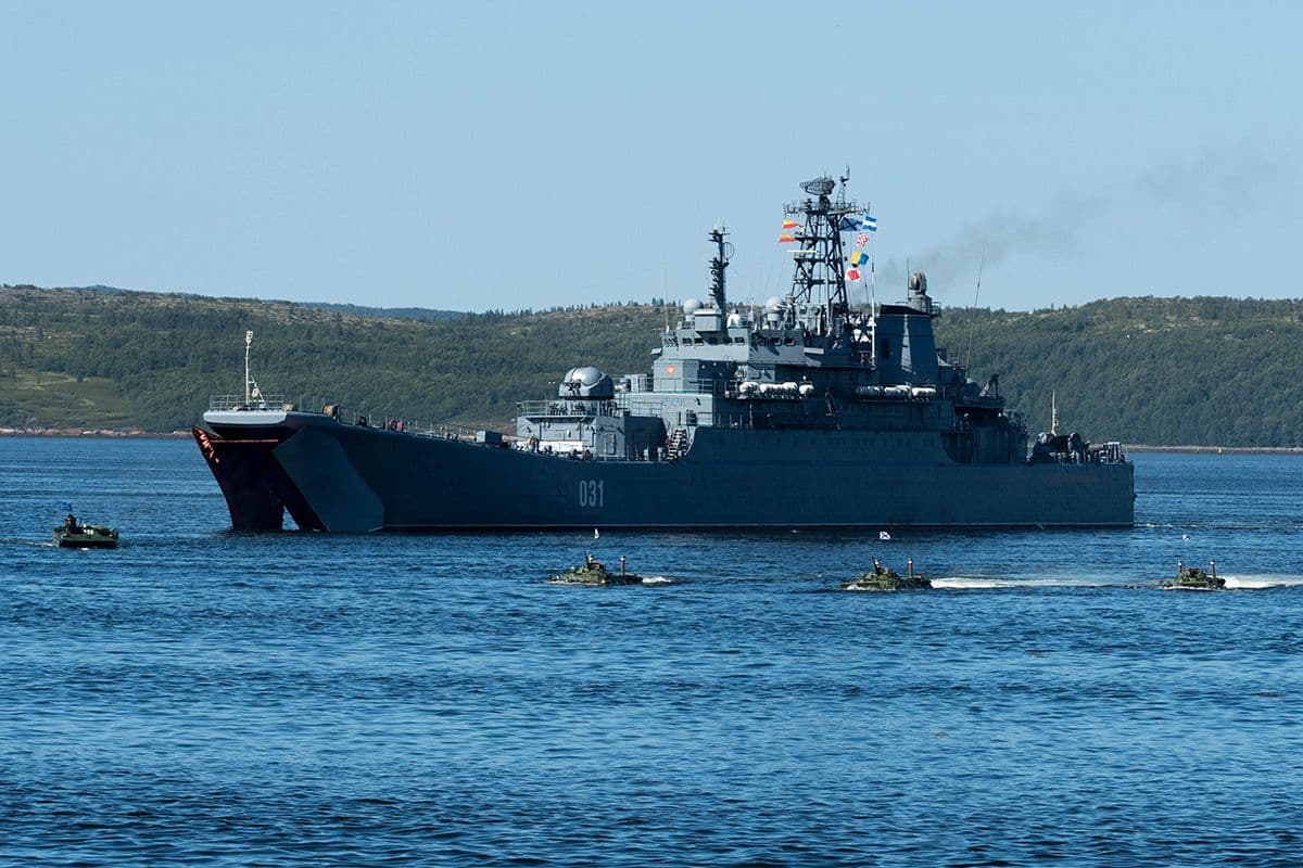 Десантный корабль «Александр Отраковский». Фото: Минобороны РФ.